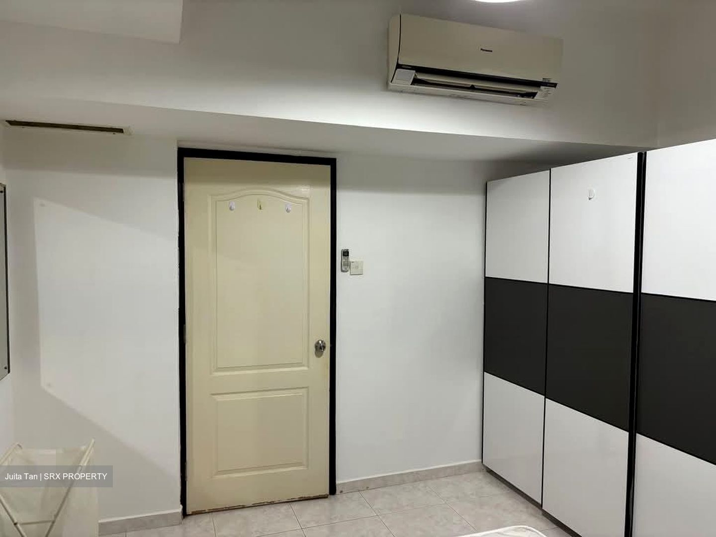 International Plaza (D2), Apartment #554704401
